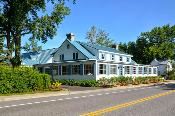 Auberge Handfield